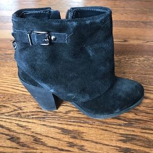 Jessica Simpson black booties